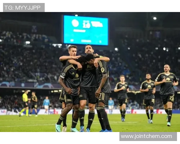 那不勒斯主场迎战皇马次回合激战前瞻与双方历史交锋分析 那不勒斯主场迎战皇马次回合激战前瞻与双方历史交锋分析