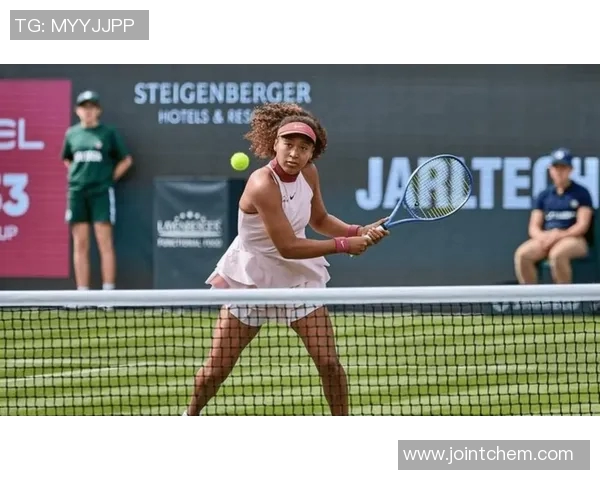 网球比赛激烈对决赛场精彩纷呈赛事背后的技巧与心态较量 网球比赛激烈对决赛场精彩纷呈赛事背后的技巧与心态较量